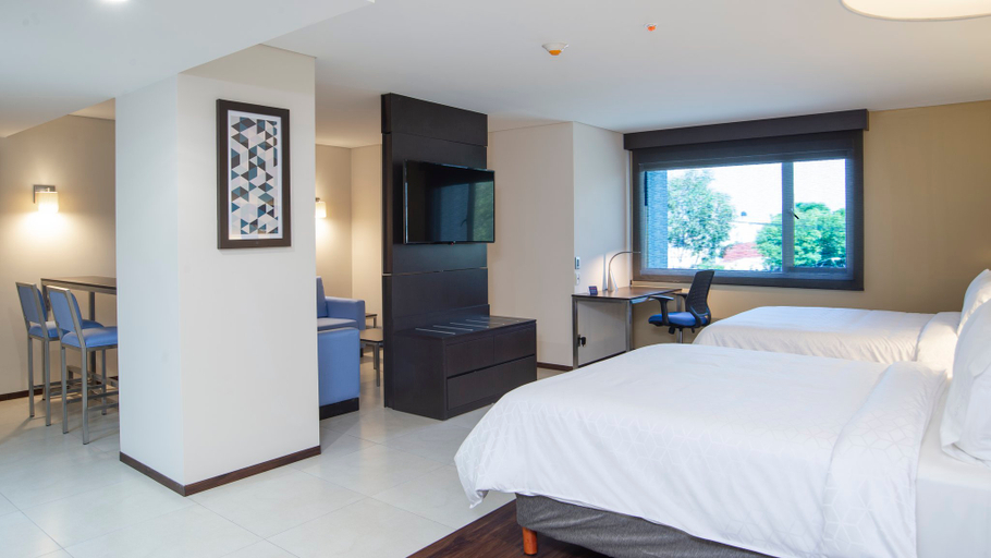 Bedroom 4, Holiday Inn Express MEXICO BASILICA by IHG, Mexico City
