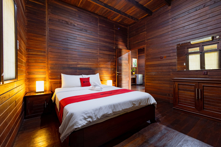 RedDoorz Resort @ Taman Wisata Mangrove, North Jakarta