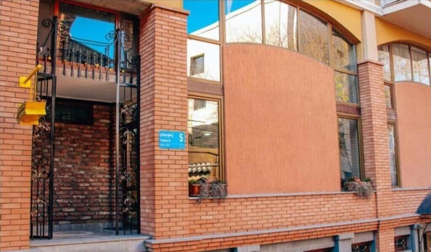 Exterior & Views 2, Aura Plaza Hotel, Tbilisi