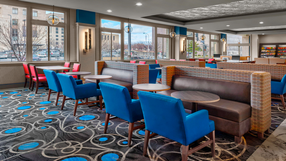 Food & Drinks 3, Holiday Inn Express KANSAS CITY DOWNTOWN, Jackson