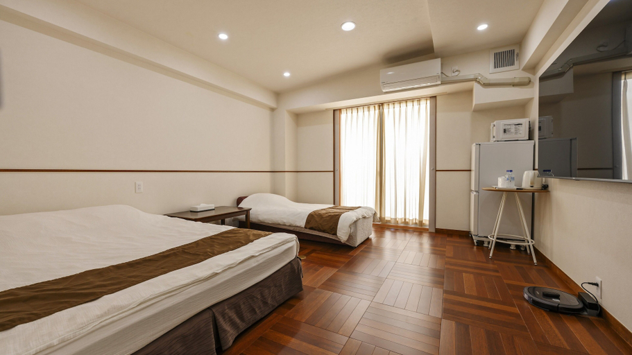 Bedroom 3, Hotel Sunset Terrace, Chatan