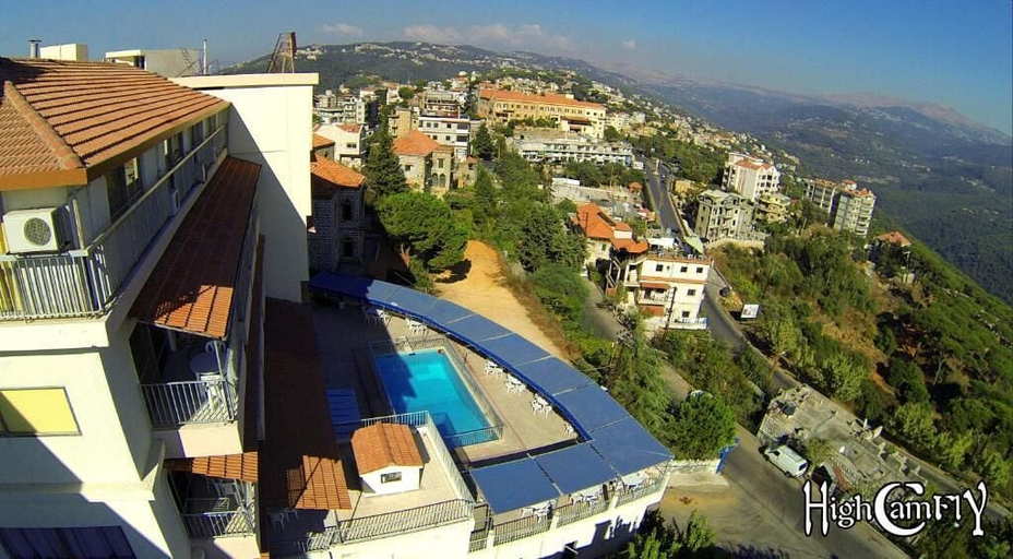 Exterior & Views 2, Hotel Le Crillon, El Metn