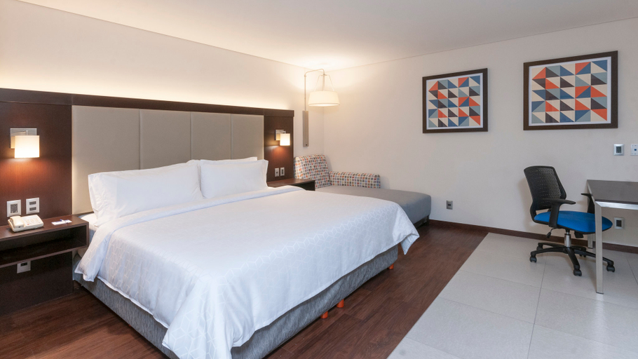 Bedroom 2, Holiday Inn Express MEXICO BASILICA by IHG, Mexico City