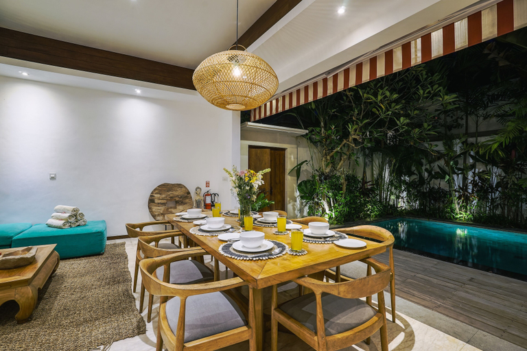 Food & Drinks, Frangipani Villa Mawe at Berawa, Badung
