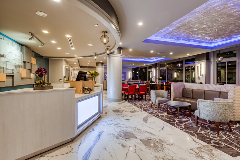 Public Area 2, Holiday Inn Express KANSAS CITY DOWNTOWN, Jackson