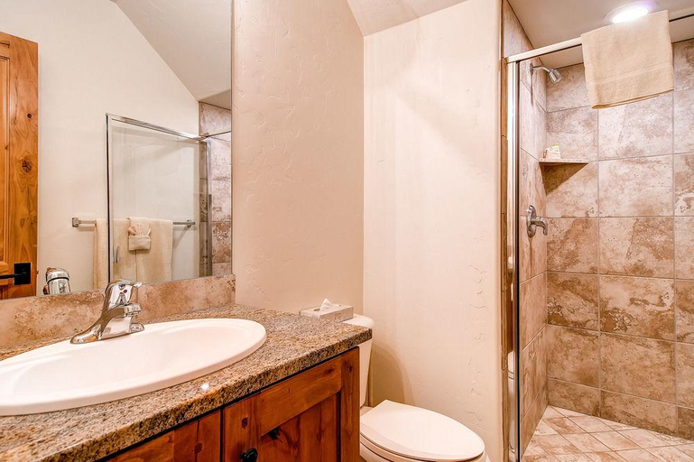 Bathroom 4, Newpark Resort & Hotel, Summit
