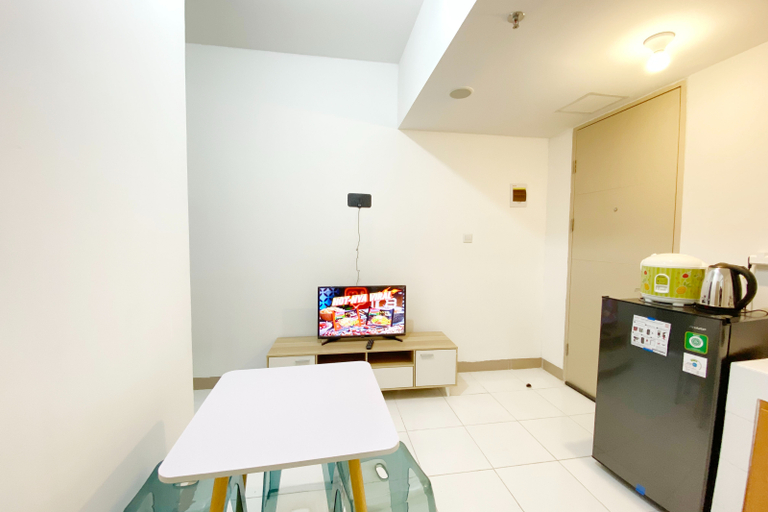 Others 4, Comfortable 2BR at Tokyo Riverside PIK 2 Apartment By Travelio, Tangerang