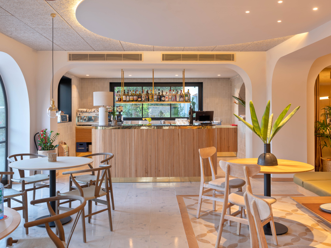 Food & Drinks 5, Bella Colina I Vintage Hotel 1953, Baleares