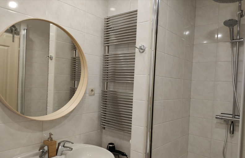 Bathroom 4, B&B Hotel Elselina, Schiedam