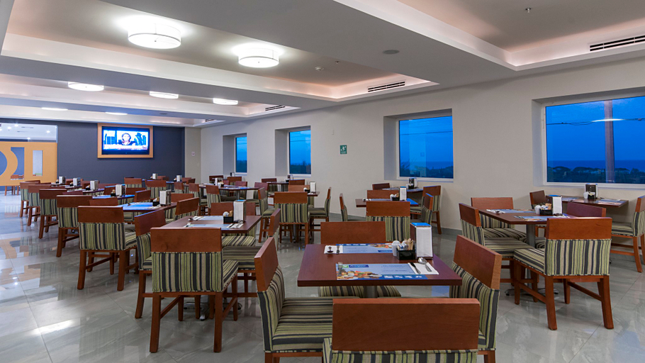 Food & Drinks 3, Holiday Inn Express CABO SAN LUCAS by IHG, La Paz