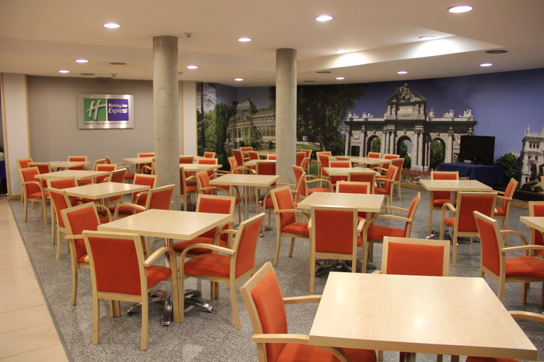 Food & Drinks 5, Holiday Inn Express MADRID-SAN SEBASTIAN D/L REYES by IHG, Madrid