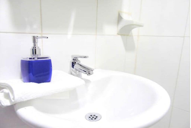 Bathroom, Dulce Hogar, Puerto Triunfo