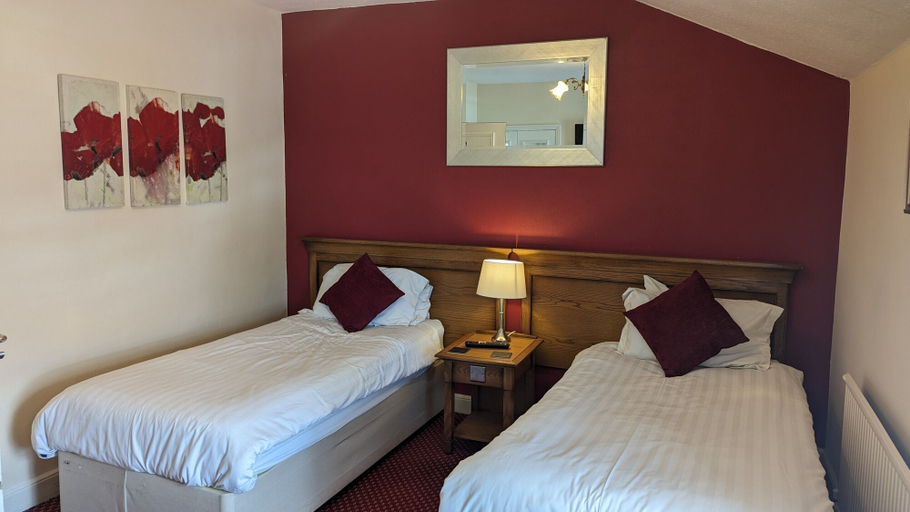 Bedroom 3, Kings Arms, Lincolnshire
