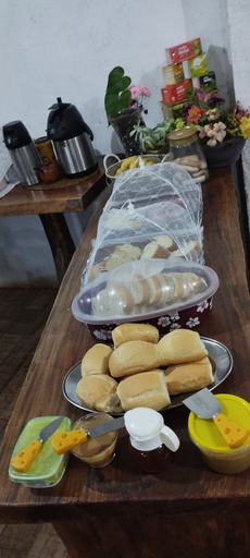 Food & Drinks 4, Pousada e Parada Colonial, Capitão Leônidas Marques