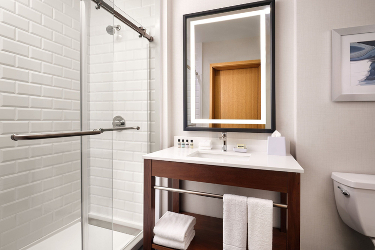 Bathroom 4, Four Points by Sheraton Yuma, Yuma