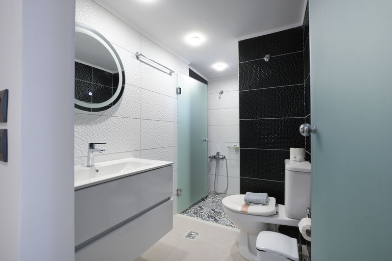 Bathroom 3, Georgia's Garden by Omilos Hotels, Crete