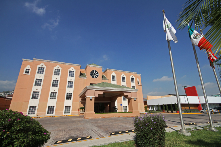Exterior & Views 2, Holiday Inn Express MONTERREY TECNOLOGICO by IHG, Monterrey