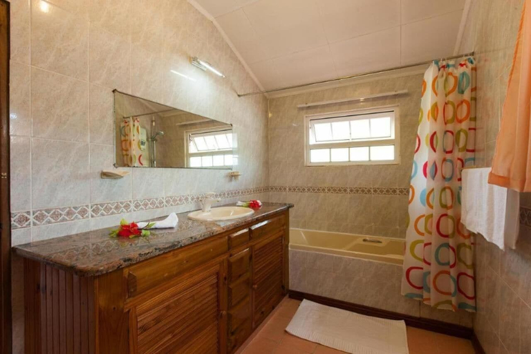 Bathroom 5, Villa Confort