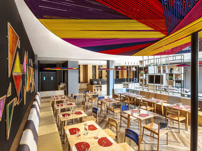Food & Drinks 5, Ginger Mumbai Airport, Mumbai Suburban