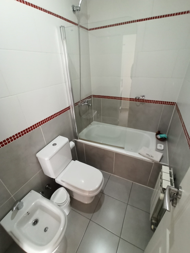 Bathroom 3, Patagonia Home 2, Ushuaia