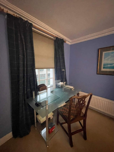Others 5, Expansive 4BD Home- 15 min From Buckingham Palace!, London