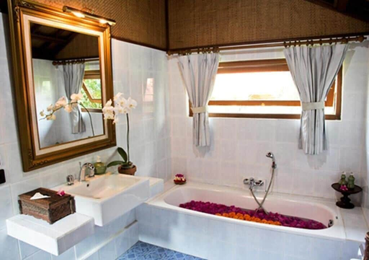 Bathroom 5, Shanti Natural Panorama View Hotel and Restaurant, Buleleng