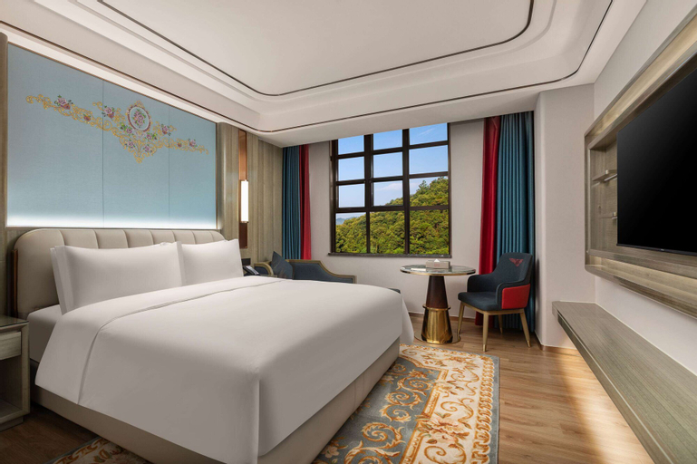 Bedroom 1, Ramada By Wyndham Shaoguan Danxia Mountain, Shaoguan