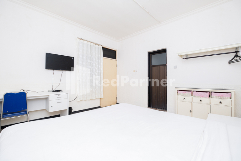 Others 4, Dukuh Kupang Residence Mitra RedDoorz, Surabaya