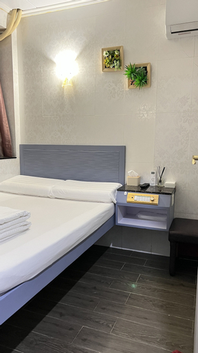 Bedroom 6