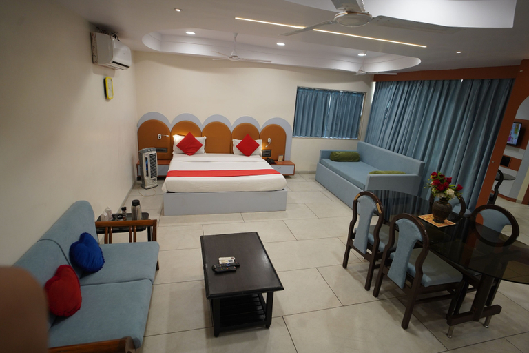 Others 5, Hotel Gokul, Kachchh