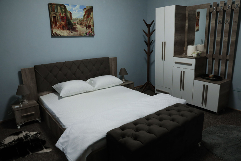 Bedroom 2, City Park Hostel, Priština