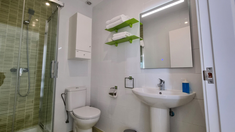 Bathroom 5, Benidorm sky - High-rise apartments, Alicante