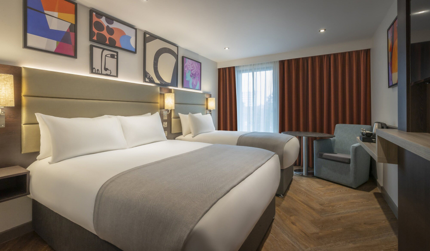 Bedroom 3, Maldron Hotel Finsbury Park, London, London