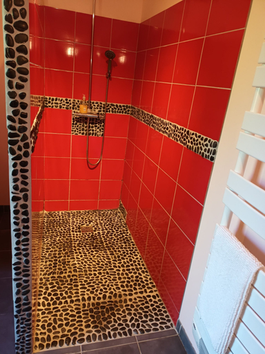 Bathroom 5, Chambres d'hôtes L'Airial, Landes