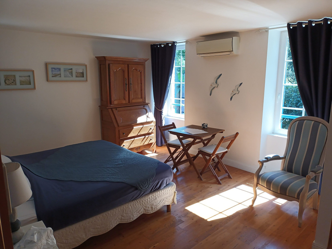 Bedroom 2, Chambres d'hôtes L'Airial, Landes