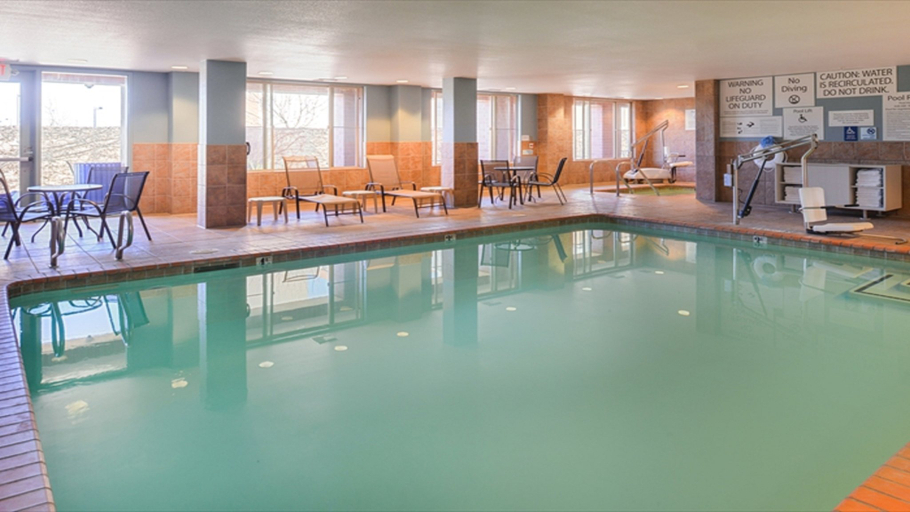 Sport & Beauty 2, Holiday Inn Express WOODLAND by IHG, Yolo