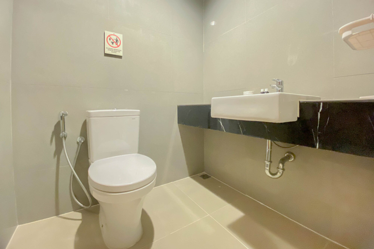 Bedroom 5, Minimalist Studio at West Vista Apartment By Travelio, West Jakarta