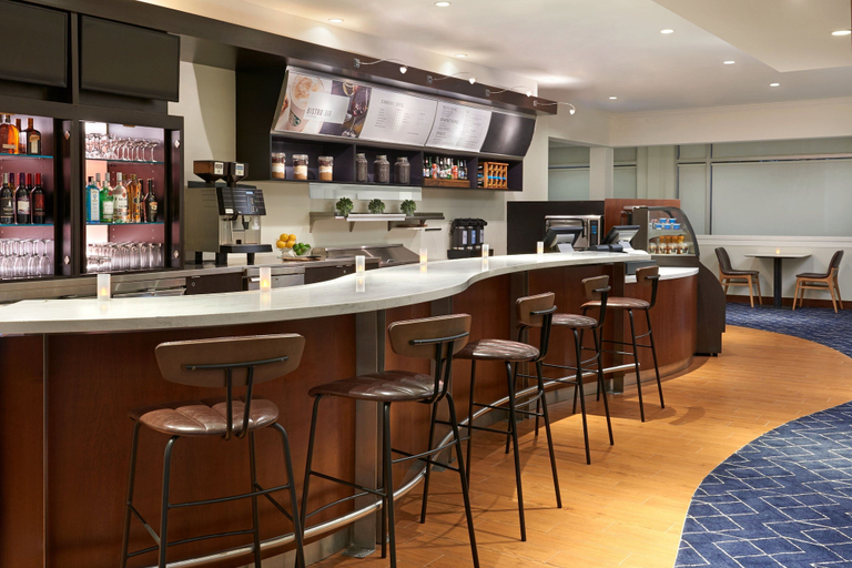 Food & Drinks 4, Courtyard by Marriott Ottawa Downtown, Ottawa