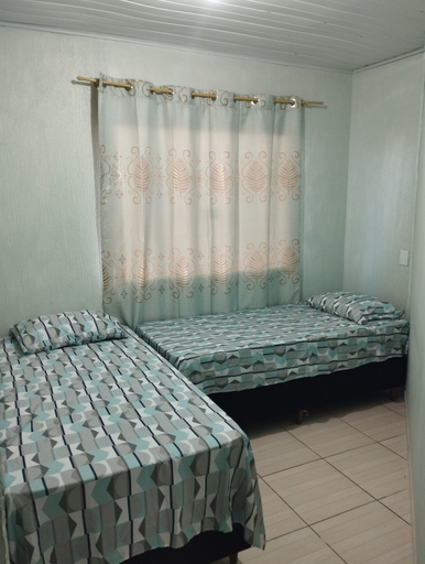 Bedroom, Pousada e Parada Colonial, Capitão Leônidas Marques