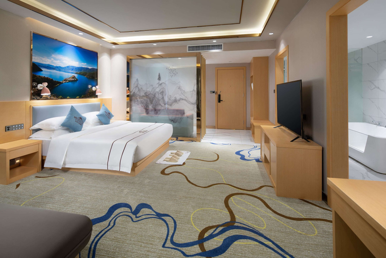 Bedroom 3, Microtel by Wyndham Lijiang, Lijiang