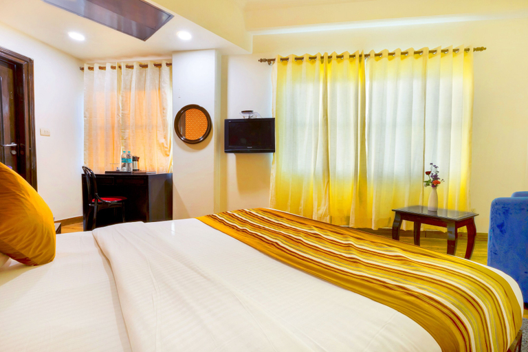 Bedroom 2, OPO Hotel Dior, Delhi