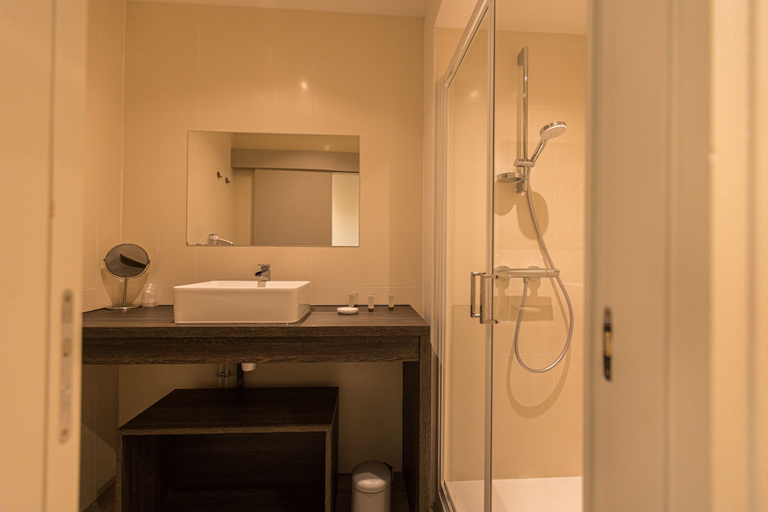 Bathroom 4, La Bastide de Sanilhac, Ardèche