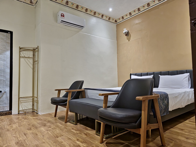 Bedroom 3, THE CENTURY BOUTIQUE HOTEL, Penang Island