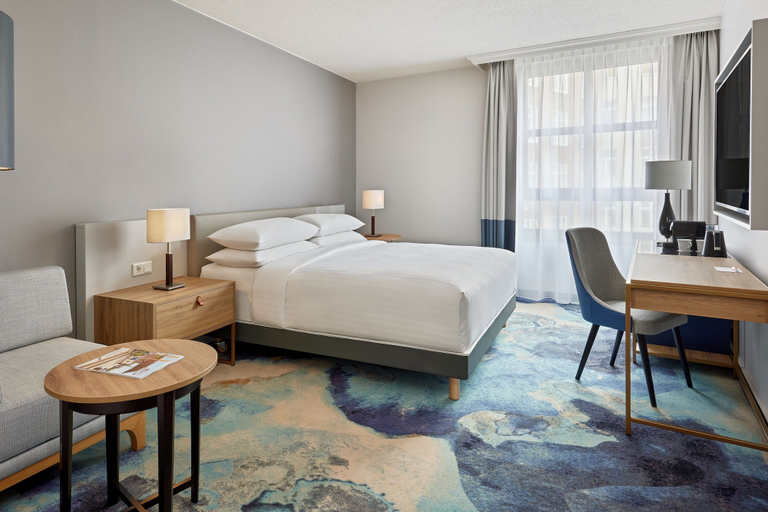 Bedroom 5, Hamburg Marriott Hotel, Hamburg