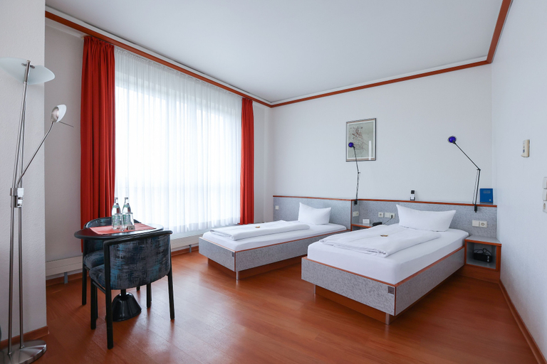 Bedroom 4, Hotel Blaubeurer Tor, Ulm