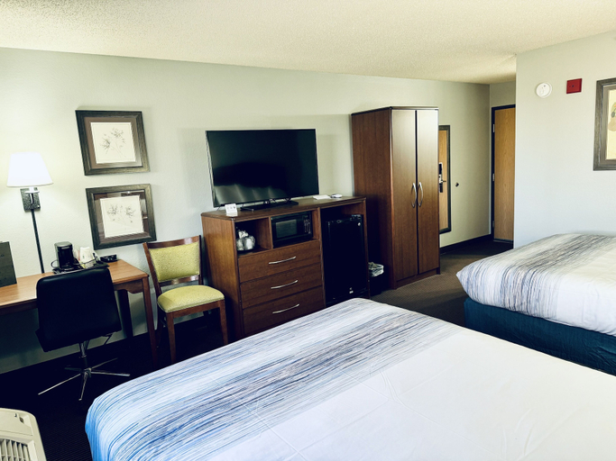 Bedroom 3, AmericInn by Wyndham Stillwater, Washington