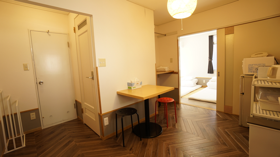 Others 5, House Ikebukuro, Toshima