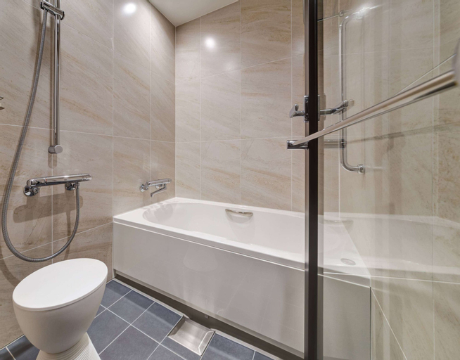 Bathroom 9