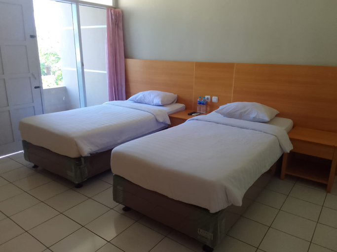 Bedroom 3, Royal Kencana Hotel, Jepara