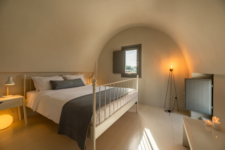 Bedroom 3, 270 Oia's View, South Aegean